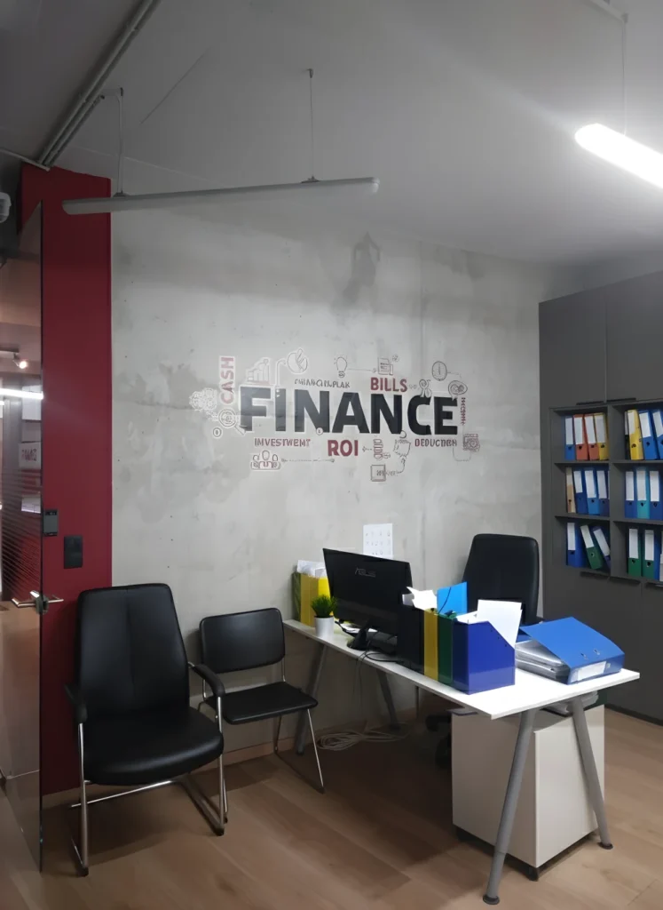 öntapadó faldekor irodában